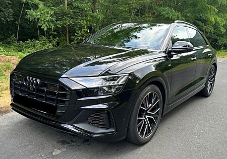 Audi Q8 55 TFSI quattro tiptronic - MwSt. ausweisbar