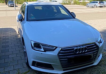 Audi A4 2.0 TDI 140kW S tr. quattro design Avant ...