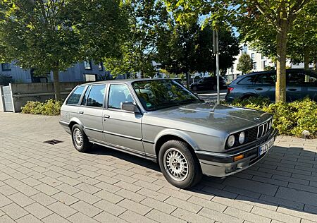 BMW 325