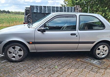 Ford Fiesta 1.3 44 kW -