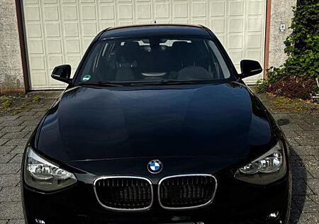 BMW 118i -