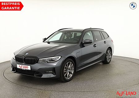 BMW 330e Touring Sport Line Laser Head-Up Kamera DAB