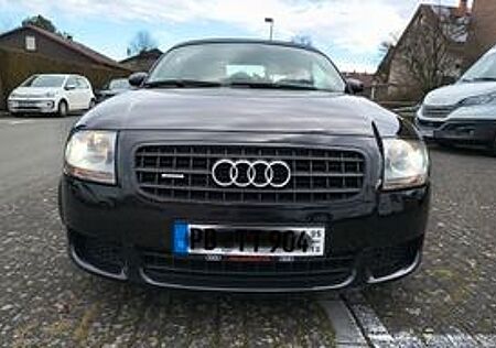 Audi TT Roadster 3.2 quattro -