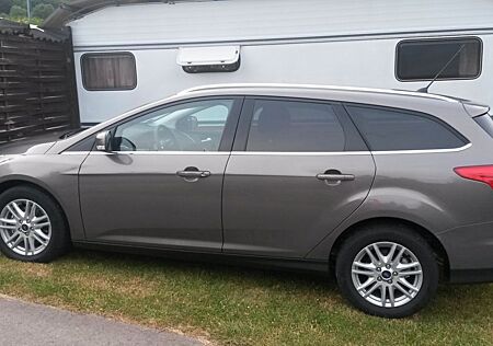 Ford Focus 1,6 EcoBoost 110kW Titanium Turnier Ti...