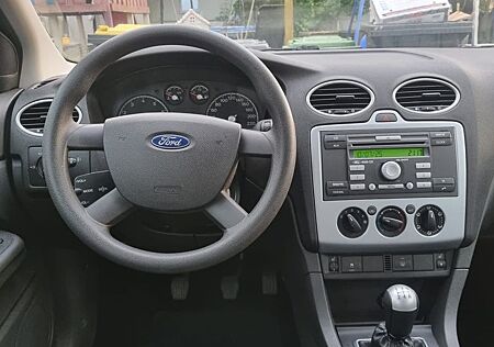 Ford Focus 1.6 Fun Fun