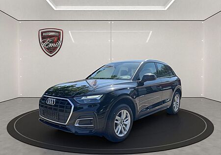 Audi Q5 40 TDI quattro basis/AHK/Kamera/Headup