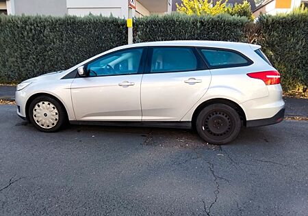 Ford Focus 1,5 TDCi 77kW ECOnetic 88g Business Tu...