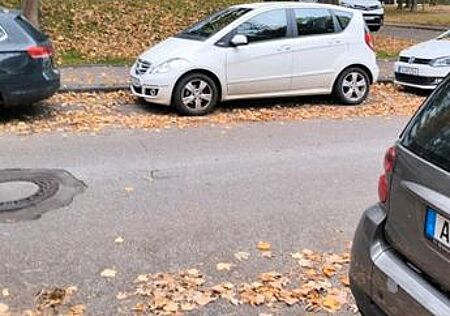 Mercedes-Benz A 180 BlueEFFICIENCY -