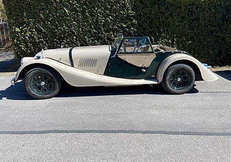 Morgan Plus 8 Einzelstück outlaw Sidepipes, Nubuk...