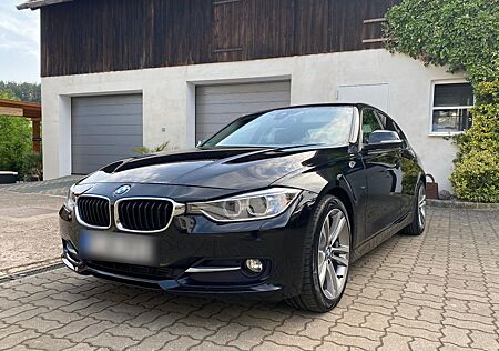 BMW 320d F30 Sport Line Leder*Xenon*HUD*Navi*Automat