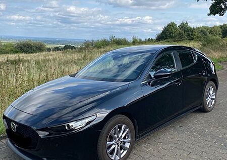 Mazda 3 2.0 SKYACTIV-G M-Hybrid Selection *Winterräder