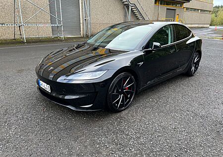 Tesla Model 3 Performance Highland Mwst 8-Fach