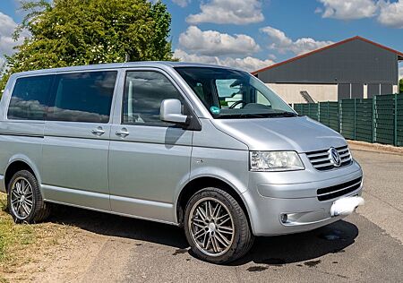 VW T5 California Volkswagen T5 Caravelle