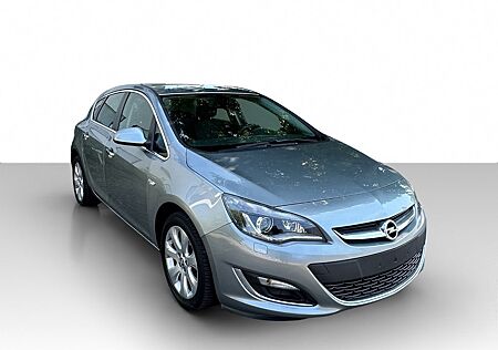Opel Astra J Lim. 5-trg. Innovation