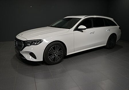 Mercedes-Benz E 220 d 4M T AVANTGARDE ADVANCED/DISTRO/TOTW/SHZ