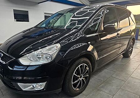 Ford Galaxy Ghia 7 Sitze TÜV/DPF/Schwungrad/Zahnr NEU