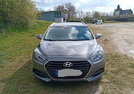 Hyundai i40 1.7 CRDi 104kW blue Trend Trend