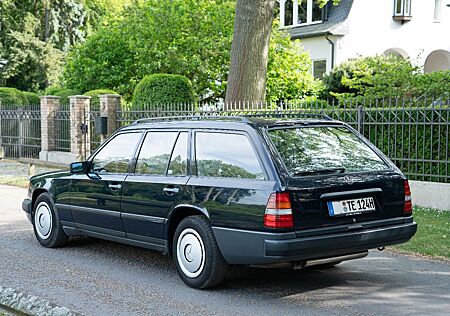 Mercedes-Benz 300 w124 TE, Schalter, HU Neu, H-Kennzeichen