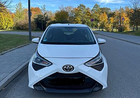 Toyota Aygo (X) Aygo Apple Carplay Rückfahrkamera