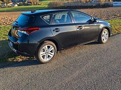 Toyota Auris Comfort Garantie Sitzheizung Kamera