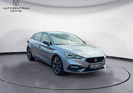 Seat Leon FR /KAMERA/APP/NAVI/SITZHEIZ/STANDHEIZ/18"/