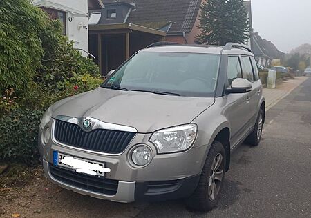 Skoda Yeti 1.4 TSI, Navi, Panoramadach, Top Zustand
