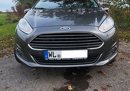 Ford Fiesta Top gepflegt, Automatik, wenig Km, von privat