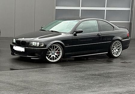 BMW 330Ci -