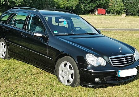 Mercedes-Benz C 180 KOMPRESSOR T AVANTGARDE Avantgarde