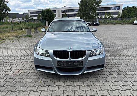 BMW 325i 325 Baureihe 3 Lim. M Paket
