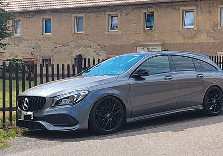 Mercedes-Benz CLA 180 Shooting Brake CLA 180 AMG Line Shoo...