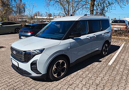 Ford Tourneo Courier Elektro Titanium 2100 km Extras