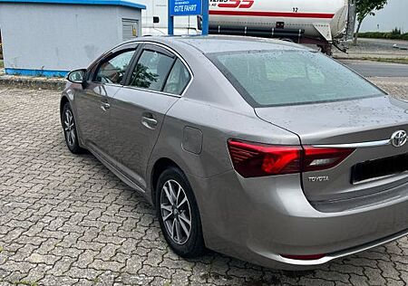 Toyota Avensis 1,8-l-Valvematic