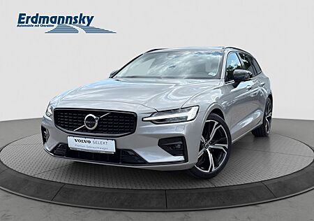 Volvo V60 B4 Ultra Dark/Leder/AHK/Pano/360K/19Zoll/B&W