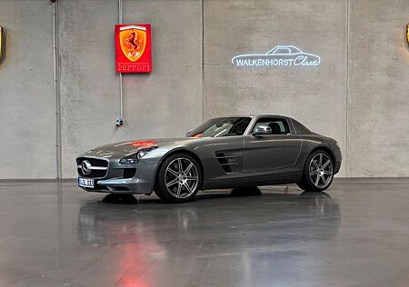 Mercedes-Benz SLS AMG Coupe