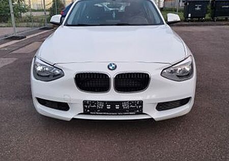 BMW 114i -