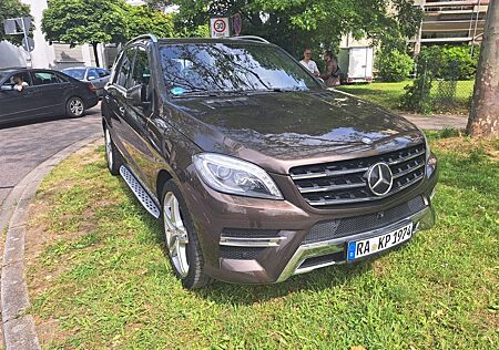 Mercedes-Benz ML 350 BlueTEC 4MATIC - AMG PAKET - MwSt.