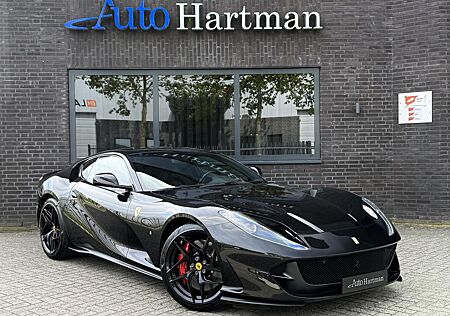 Ferrari 812 6.5 V12 Superfast HELE CARBON | ELEC. SEATS