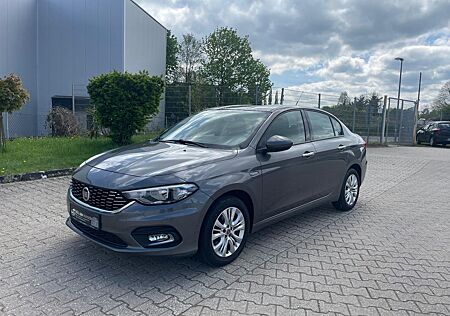 Fiat Tipo 1.6 MultiJet*KLIMAAUT*PDC*ALU*