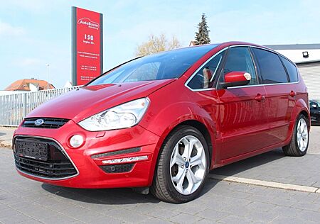 Ford S-Max Titanium 2.2 TDCi / 200 PS / 18 Zoll