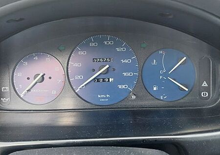 Mazda 121 1.4i GLX Canvas GLX