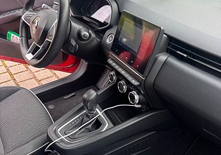 Renault Clio TCe 90 X-tronic Business Edition Busine...