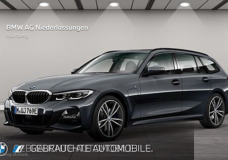BMW 330e Touring