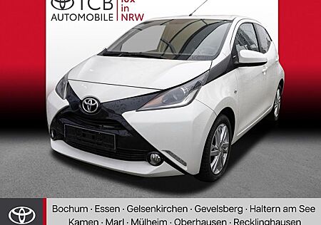 Toyota Aygo (X) -Play Touch KLIMA Kamera LM-Felgen BT ZV