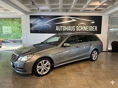 Mercedes-Benz E 220 E T-Modell E 220 CDI BlueEfficiency