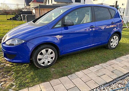 Seat Altea 1.6 Stylance Zahnriemen / Fensterheber neu