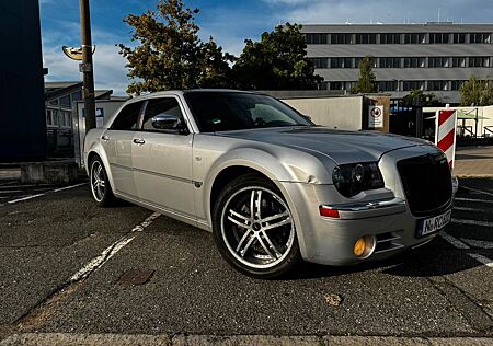 Chrysler 300C 3.5 V6 Autom. -