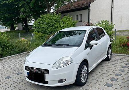 Fiat Grande Punto 1.4 8V Active Active