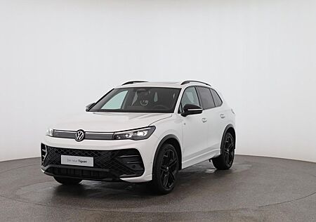 VW Tiguan Volkswagen R-Line eTSI DSG