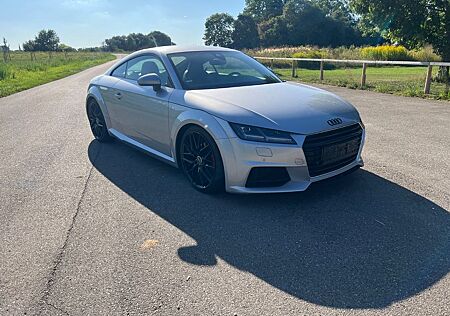 Audi TT Coupe 2.0 TDI ultra -